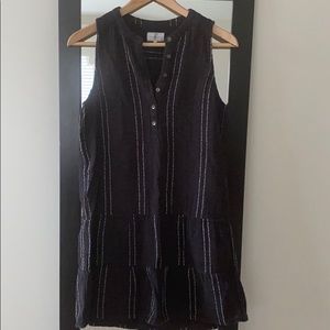 Lou & Grey tiered lounge dress/cover up